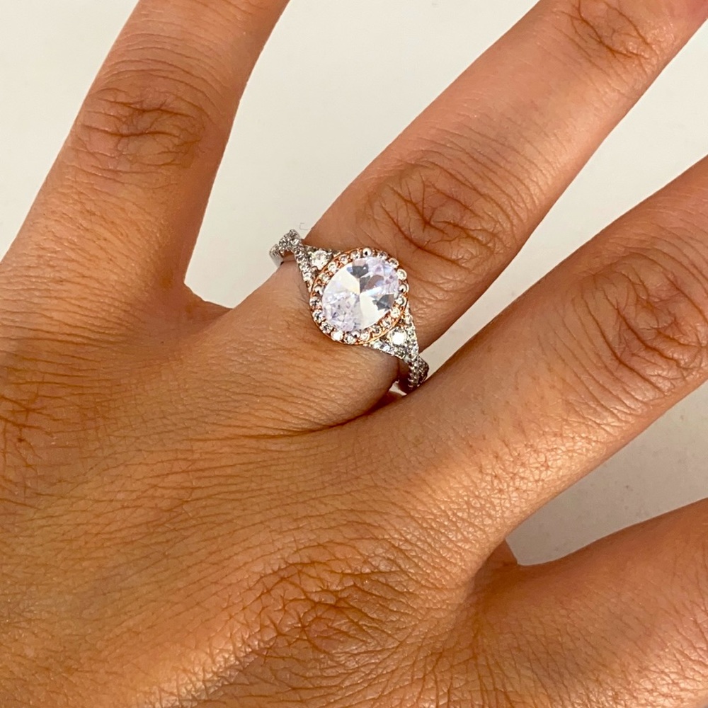 Silver Ring - Picture 4 of 4